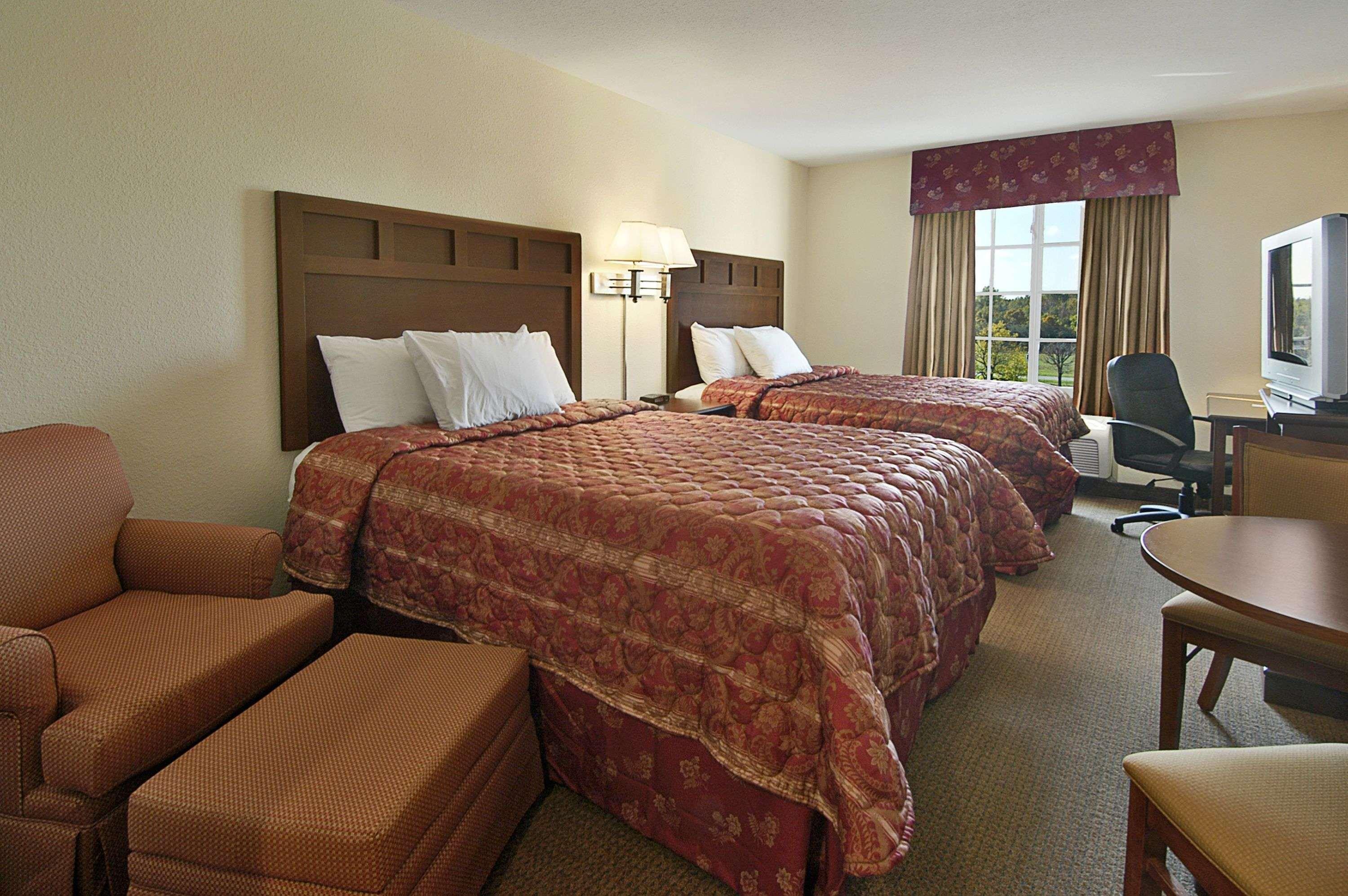 Super 8 By Wyndham Bowling Green North Exterior photo